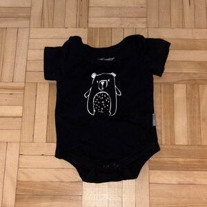 Cute Black Baby Onesie with Bear Graphic